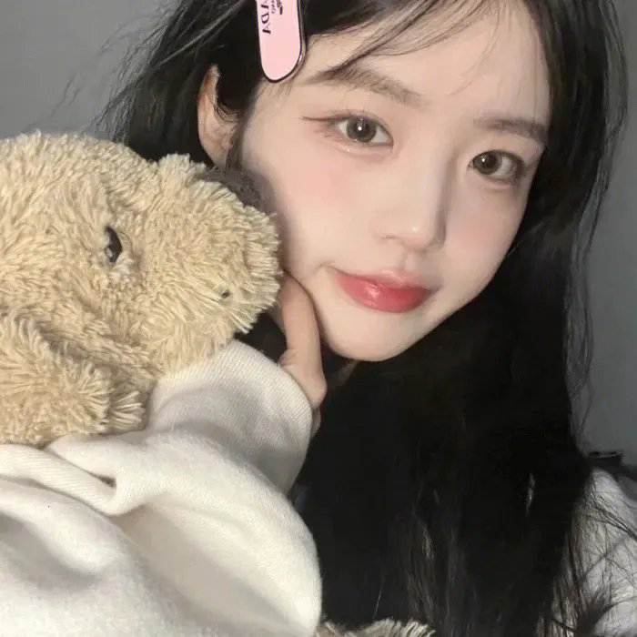空房间里的妻子